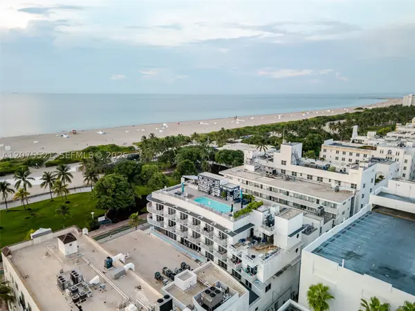 1060 Ocean Dr #D204, Miami Beach, FL 33139