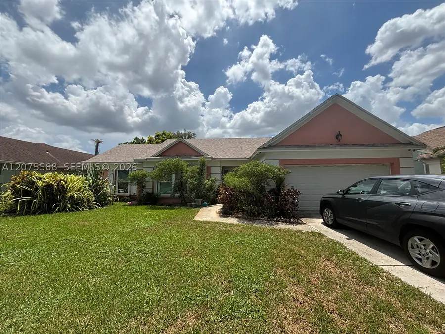 9510 Ashley Dr, Miramar, FL 33025 - #3