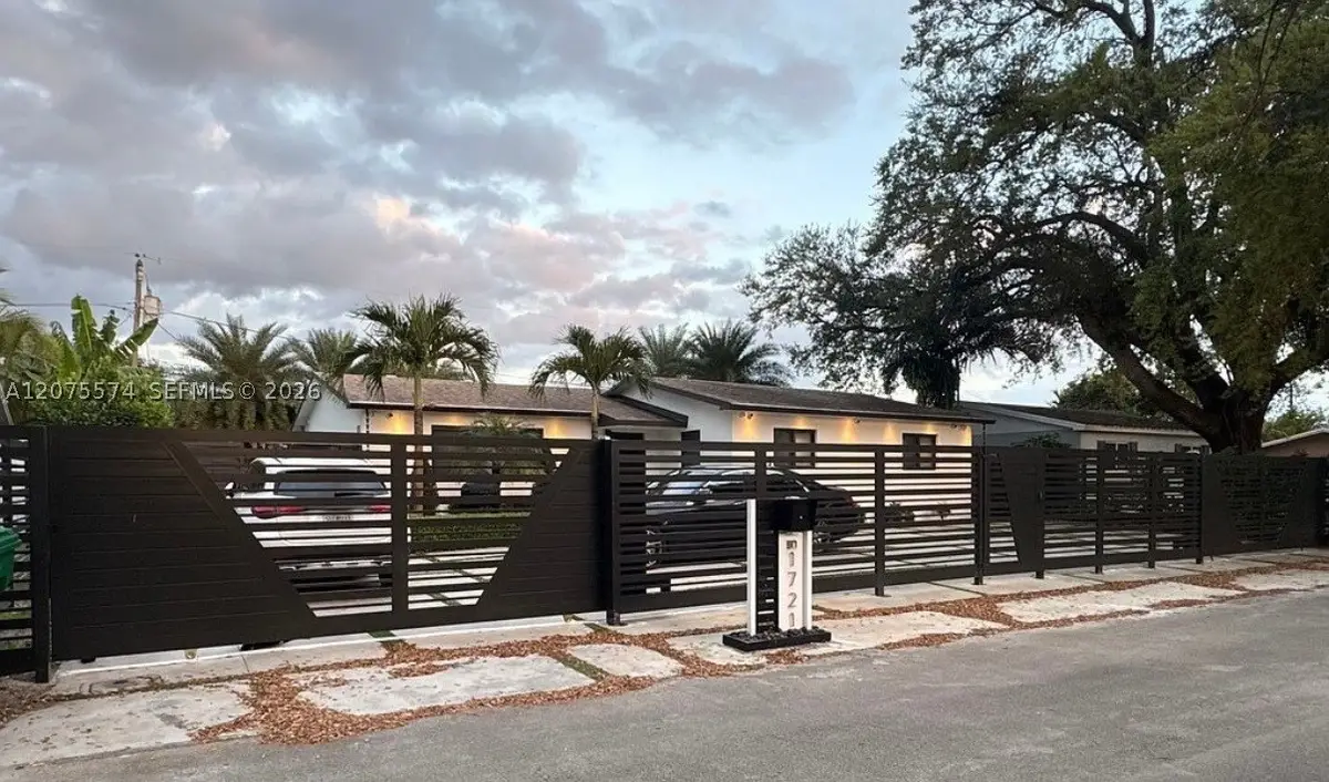 1721 SW 96th Ave, Miramar, FL 33025 - #1