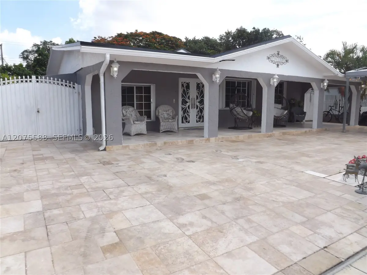 217 W 34th St, Hialeah, FL 33012 - #1