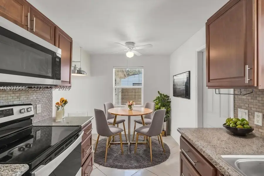 2539 Coolidge St, Hollywood, FL 33020 - #3