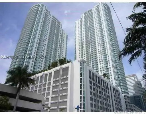 951 Brickell Ave #4105, Miami, FL 33131