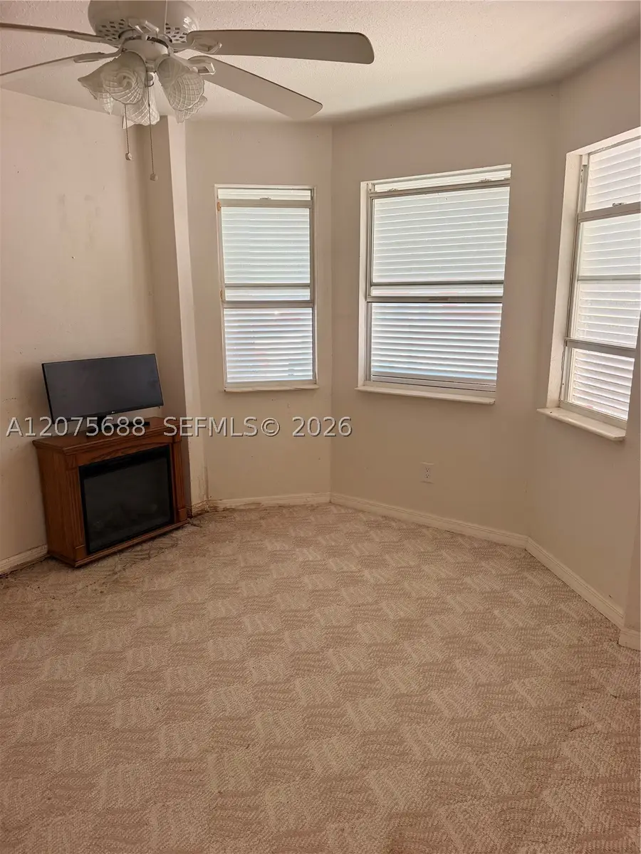 921 Redwood St, Daytona Beach, FL 32117 - #2