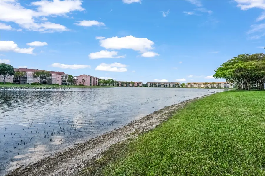 850 SW 138th Ave #213D, Pembroke Pines, FL 33027 - #3