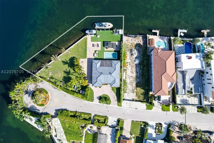 333 Atlantic Ave, Sunny Isles Beach, FL 33160 - #3