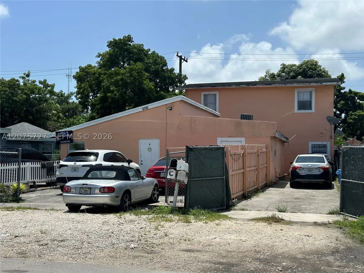 5730 Plunkett St, Hollywood, FL 33023 - #1