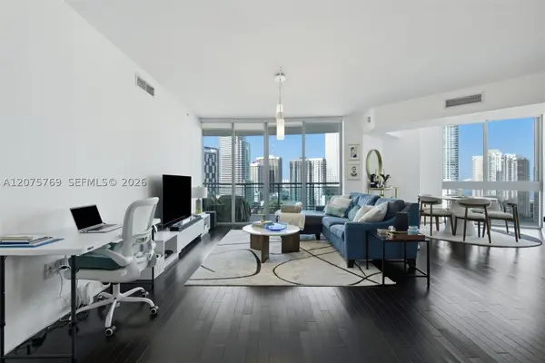 350 S Miami Ave #2601, Miami, FL 33130