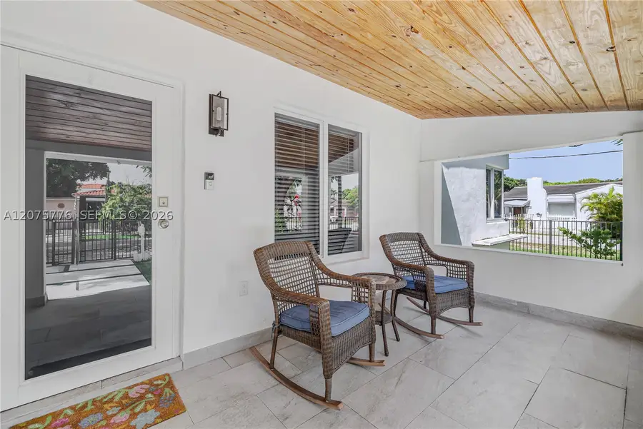2801 NW 6th St, Miami, FL 33125 - #3