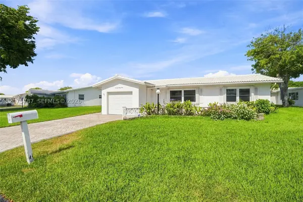 1431 NW 85th Way, Plantation, FL 33322