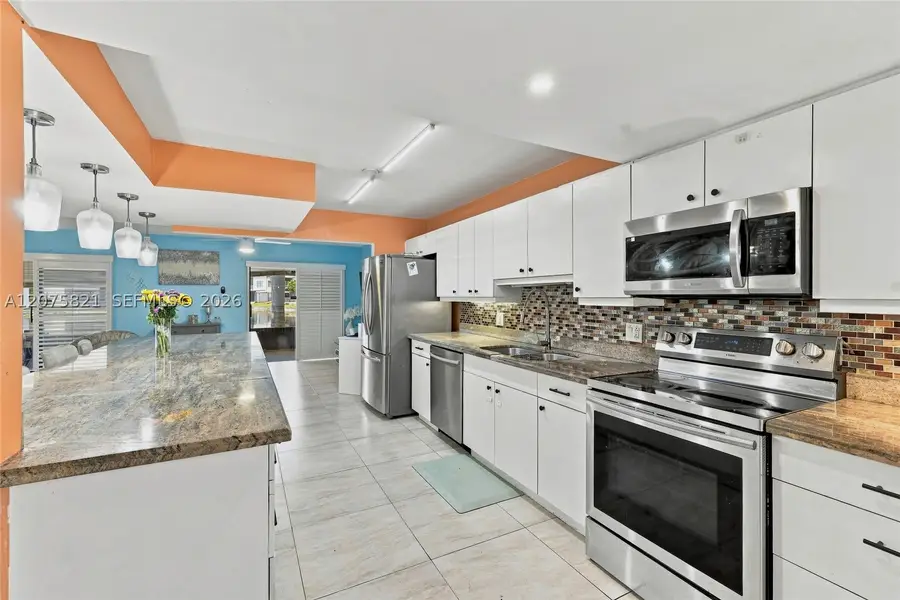 958 Mockingbird Ln #513, Plantation, FL 33324 - #3
