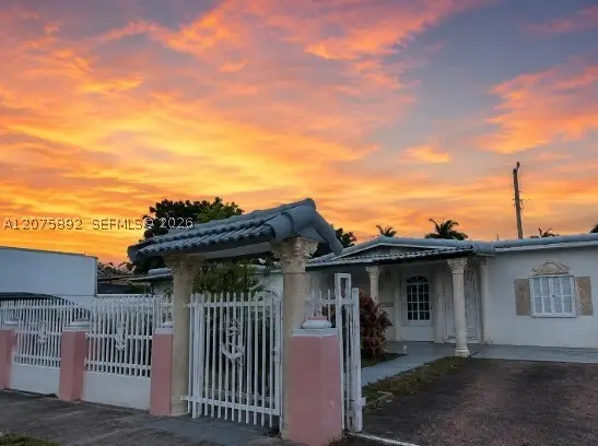 5445 NW 172nd Ter, Miami Gardens, FL 33055