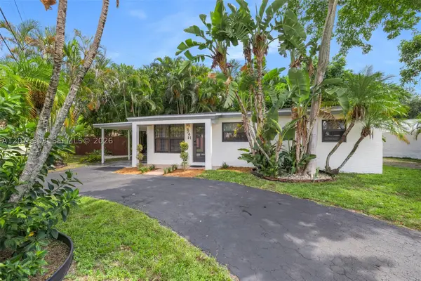 5741 Simms St, Hollywood, FL 33021