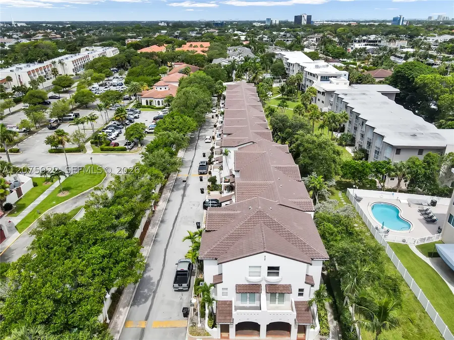2005 Ocean Walk Ter, Lauderdale By The Sea, FL 33062 - #2