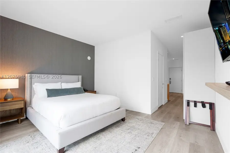 229 SW 9th St #404, Miami, FL 33130 - #3