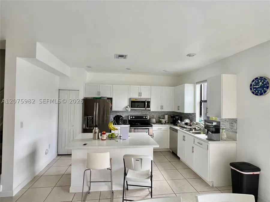 Address Withheld By Seller, Davie, FL 33314 - #2