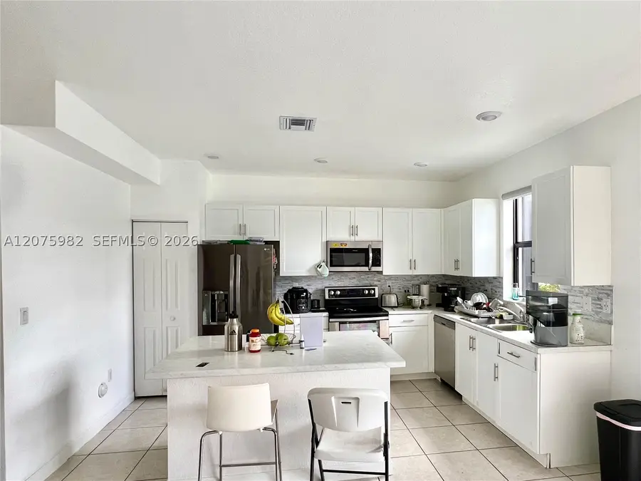 Address Withheld By Seller, Davie, FL 33314 - #3