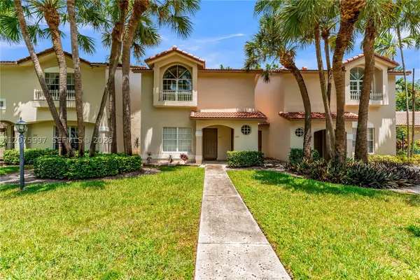 127 NW 108th Ave #643L, Pembroke Pines, FL 33026