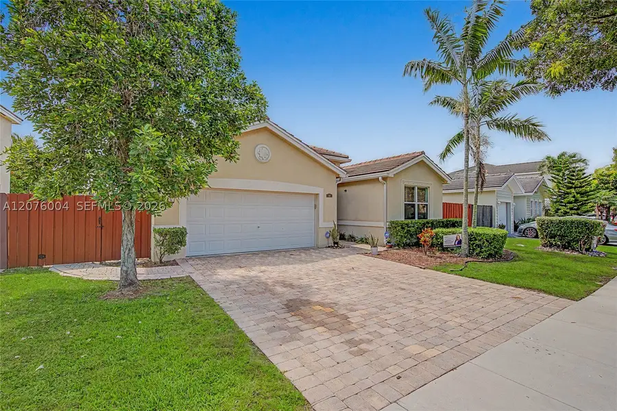 527 SE 31st Ave, Homestead, FL 33033 - #3