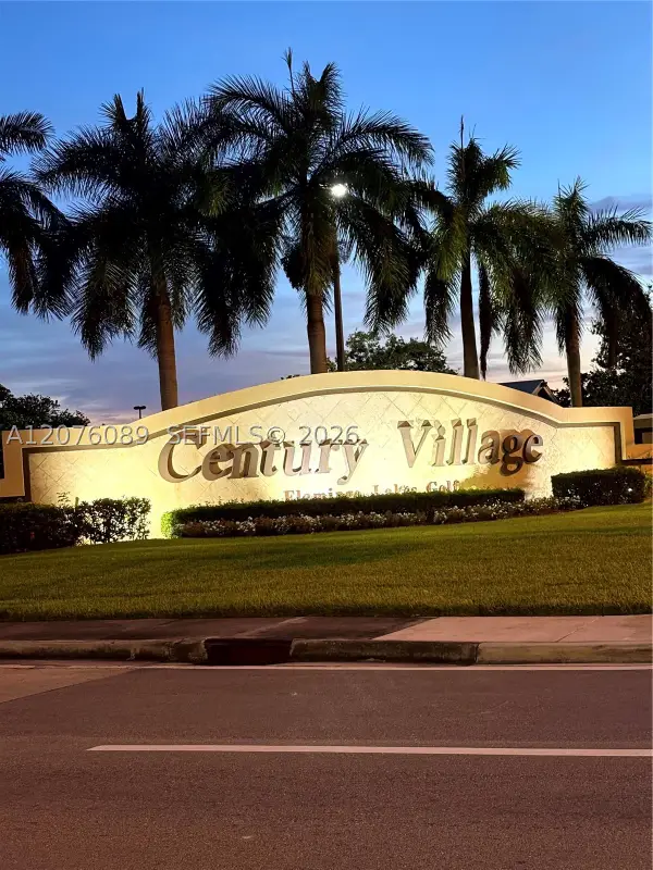 13105 SW 16 Ct #105L, Pembroke Pines, FL 33027