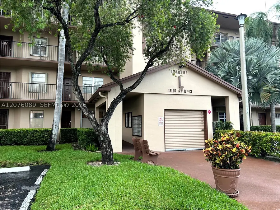 13105 SW 16 Ct #105L, Pembroke Pines, FL 33027 - #2