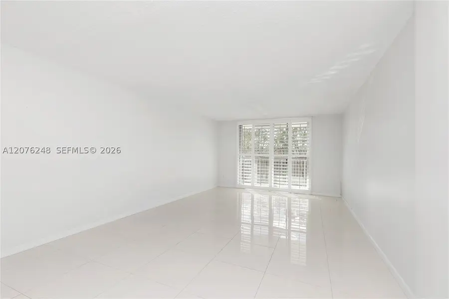 210 Sea View Dr #207, Key Biscayne, FL 33149 - #2