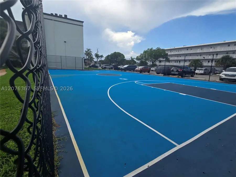 500 NE 2nd St #417, Dania Beach, FL 33004 - #3