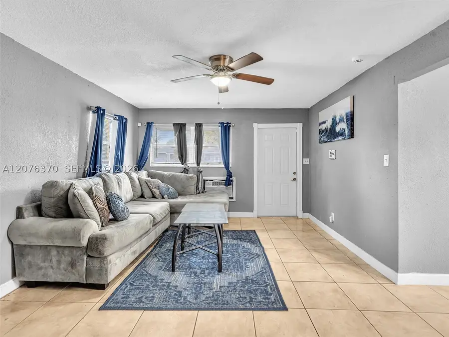 2641 NW 21st St, Fort Lauderdale, FL 33311 - #2