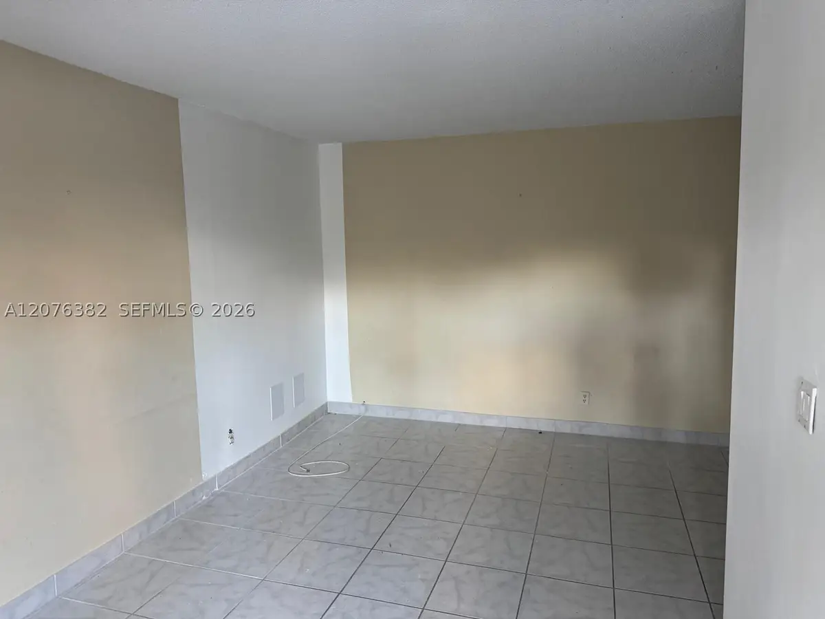 2145 Pierce St #116, Hollywood, FL 33020 - #1
