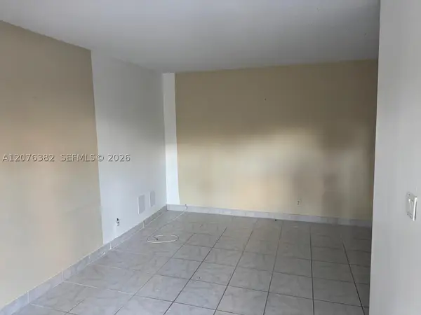 2145 Pierce St #116, Hollywood, FL 33020