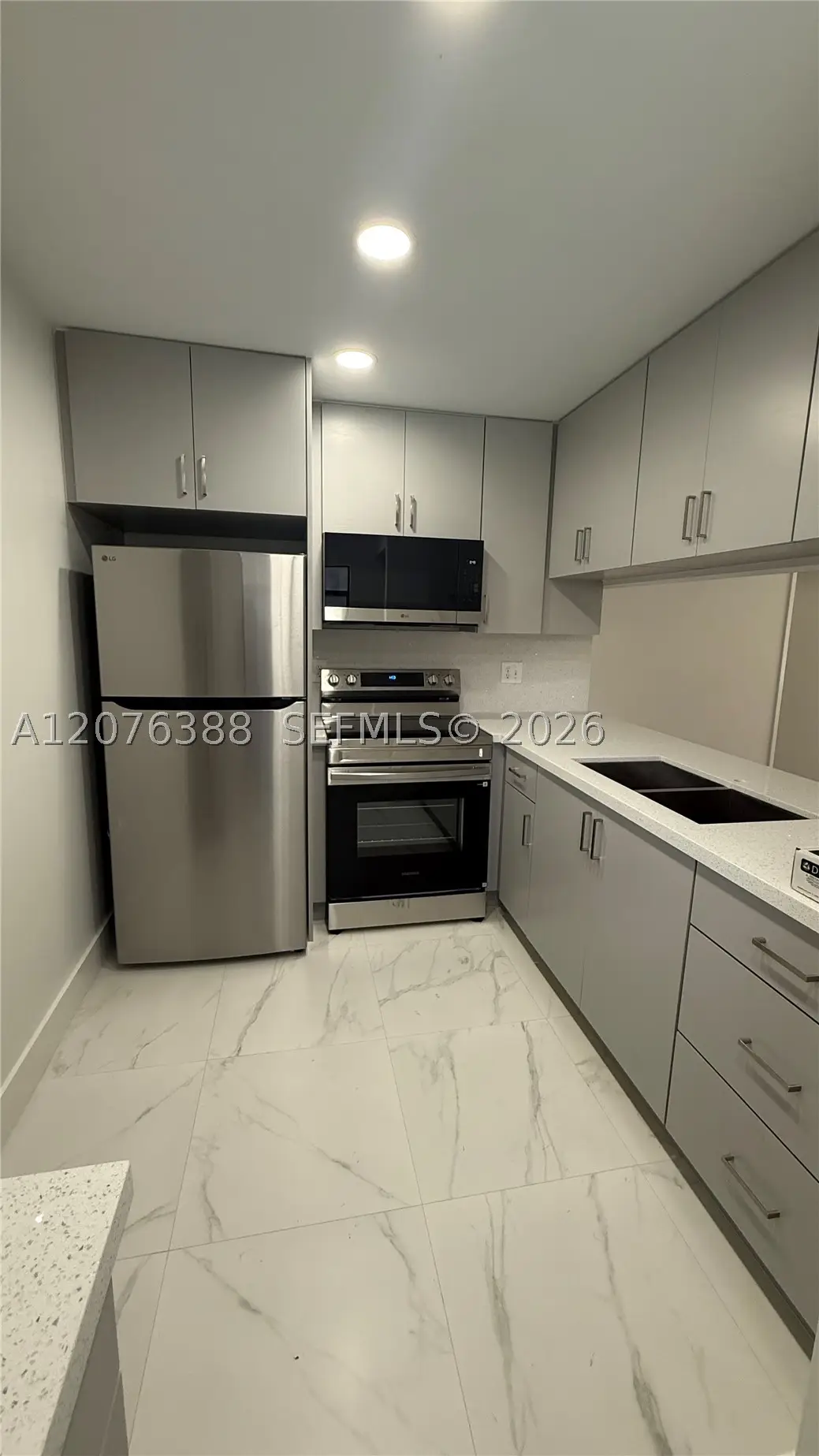 2750 W 63rd Pl #12-24, Hialeah, FL 33016 - #1