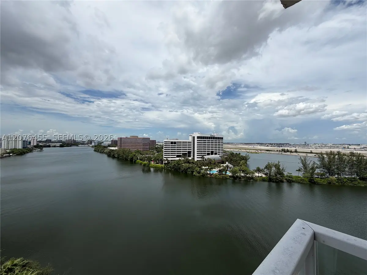 5077 NW 7th St #1202, Miami, FL 33126 - #1