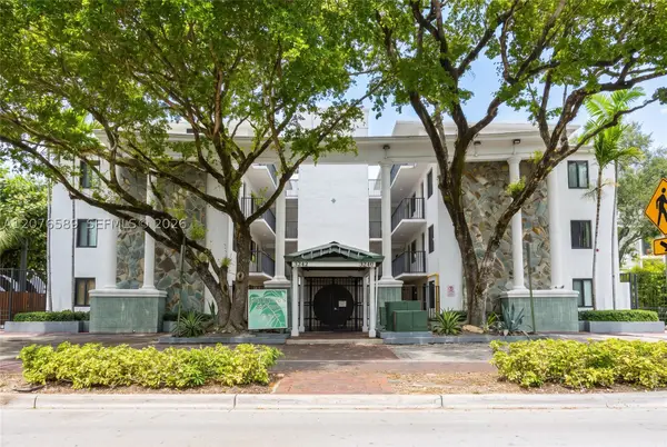 3240 Mary St #S308, Miami, FL 33133