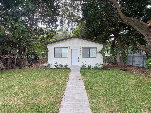2534 NW 51st Ter, Miami, FL 33142