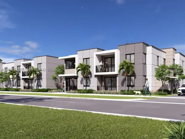 14315 SW 272nd St, Unincorporated Dade, FL 33032
