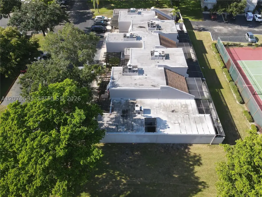 1541 NW 113th Ave, Pembroke Pines, FL 33026 - #2