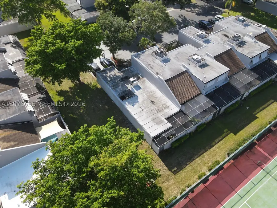 1541 NW 113th Ave, Pembroke Pines, FL 33026 - #3