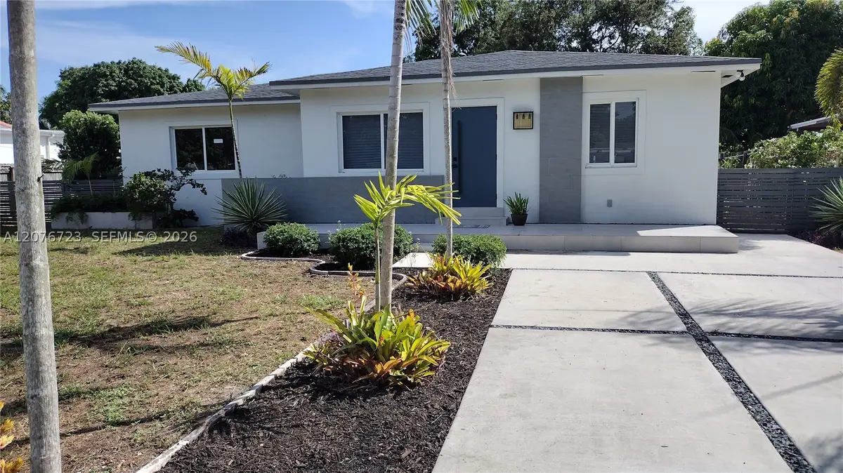 300 S Biscayne River Dr, Miami, FL 33169 - #1