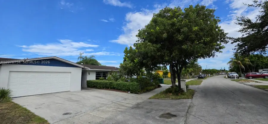20602 SW 117th Ct, Miami, FL 33177 - #2