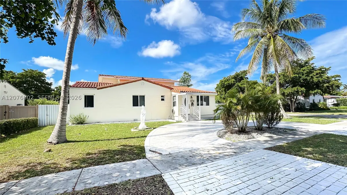 970 Plover Ave, Miami Springs, FL 33166 - #1