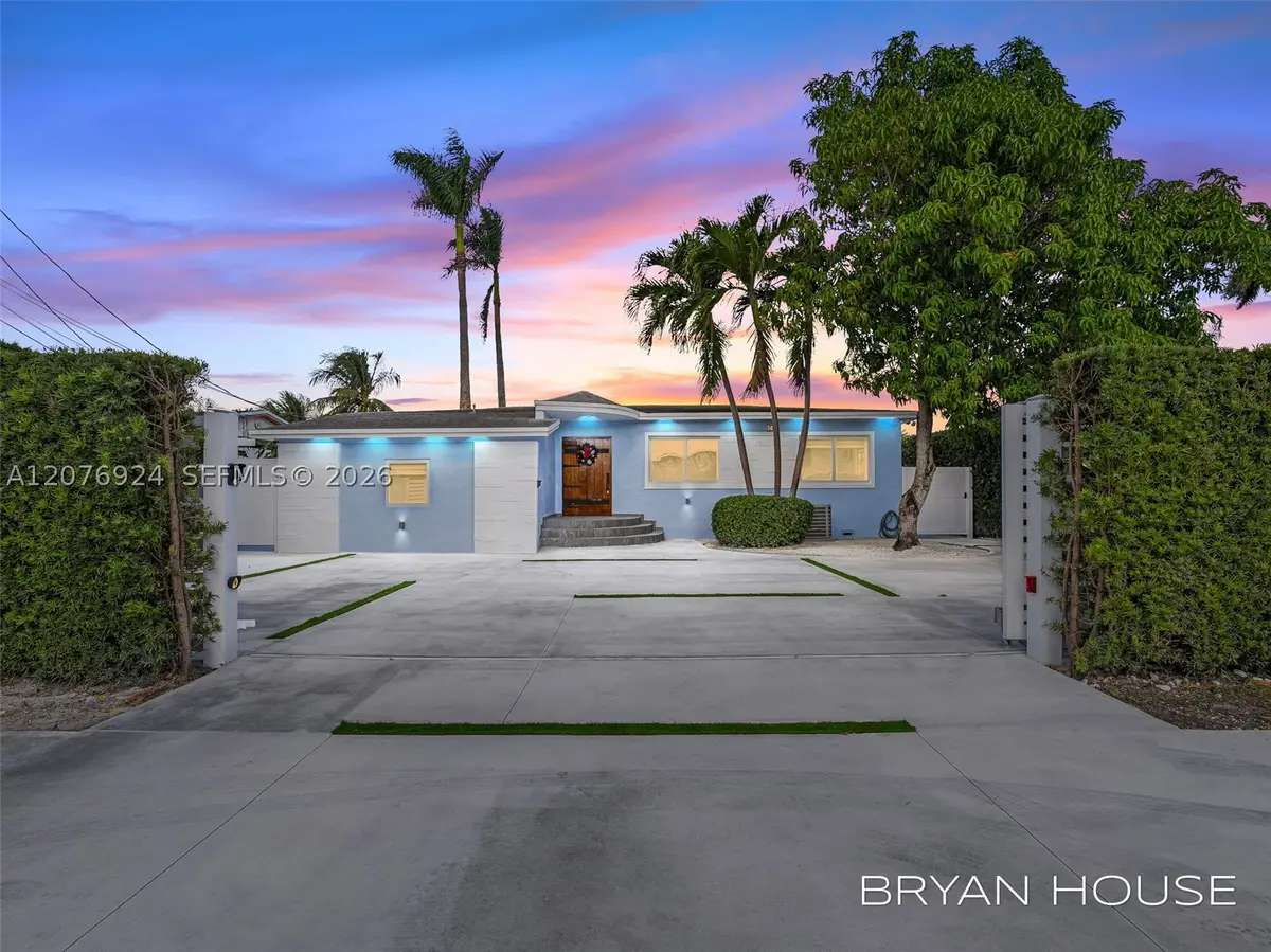 3341 NW 20th St, Miami, FL 33142 - #1