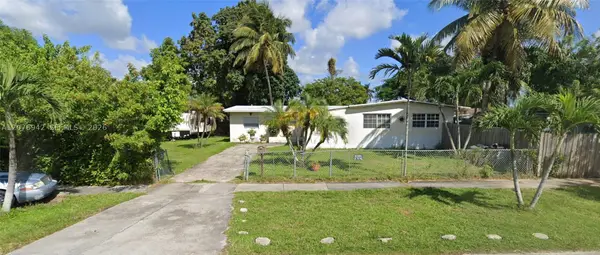 15465 SW 298th Ter, Homestead, FL 33033