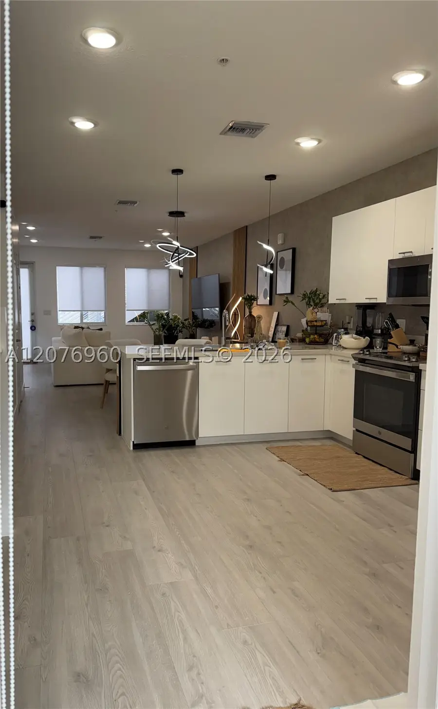 10300 NW 66th St, Doral, FL 33178 - #2
