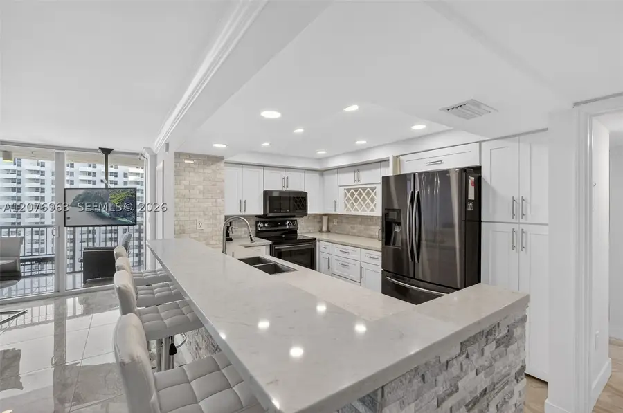 2655 Collins Ave #00, Miami Beach, FL 33140 - #2