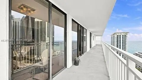 210 174 St #2401, Sunny Isles Beach, FL 33160 - #2