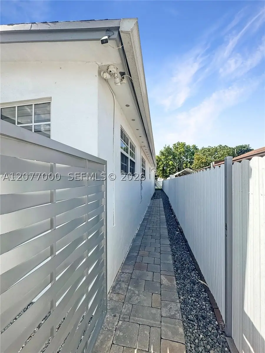 350 W 16th St, Hialeah, FL 33010 - #2