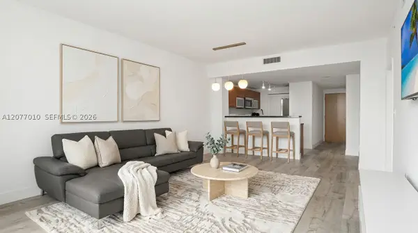 253 NE 2nd St #2104, Miami, FL 33132