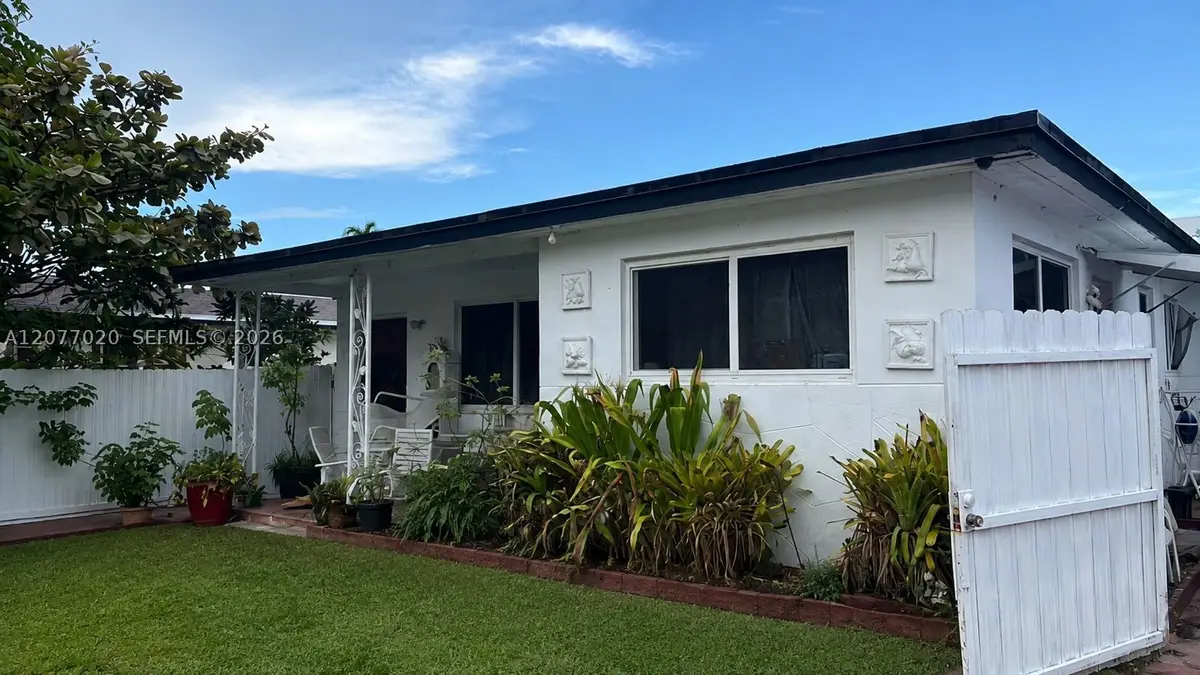13741 NE 20th Pl, North Miami Beach, FL 33181 - #1