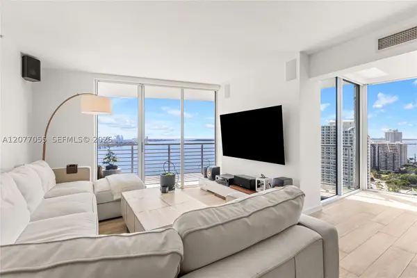 325 S Biscayne Blvd #2723, Miami, FL 33131