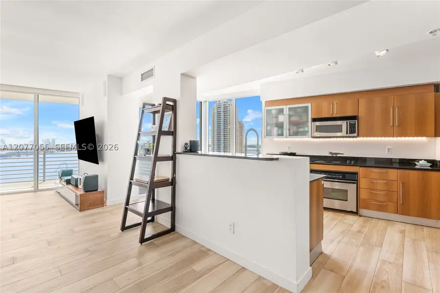 325 S Biscayne Blvd #2723, Miami, FL 33131 - #3