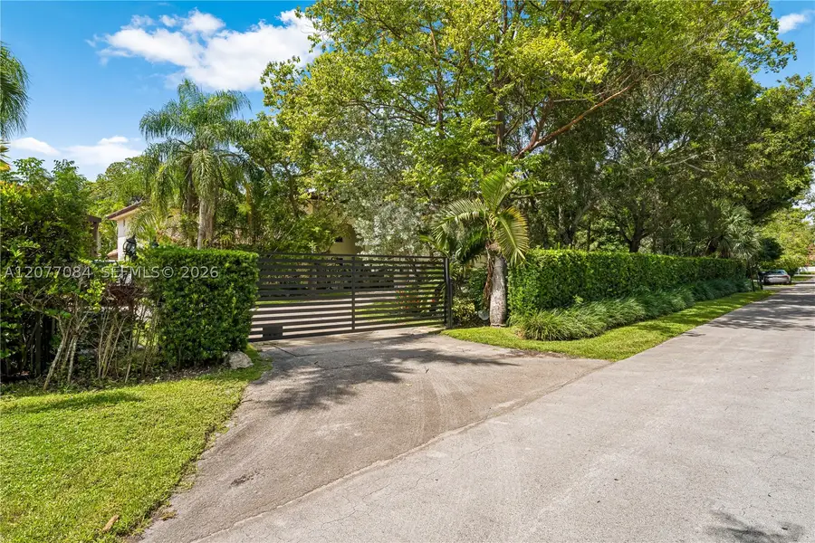 6600 SW 111th St, Pinecrest, FL 33156 - #2
